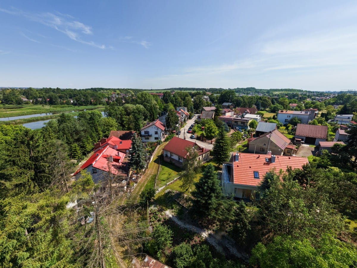 Działka  pokojowe na Sprzedaż