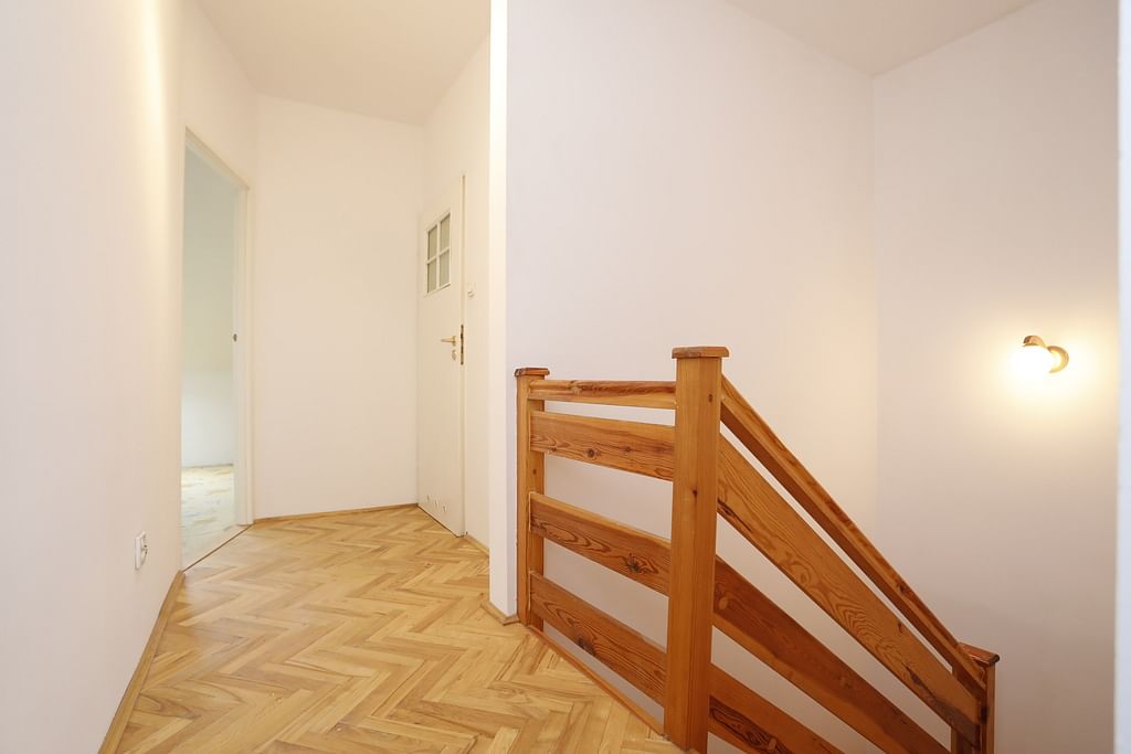 Mieszkanie 4 pokojowe na Sprzedaż