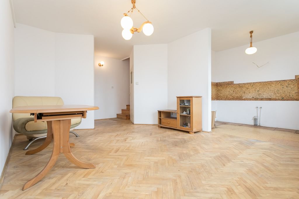 Mieszkanie 4 pokojowe na Sprzedaż