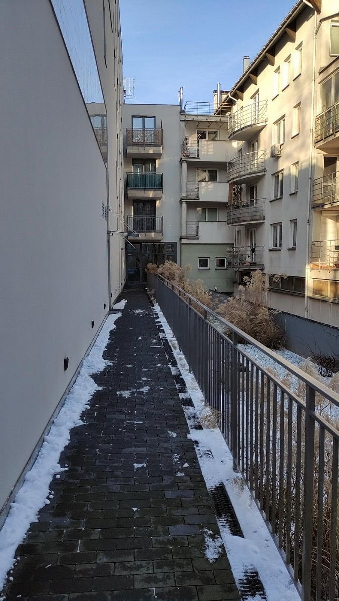 Lokal użytkowy  pokojowe na Sprzedaż