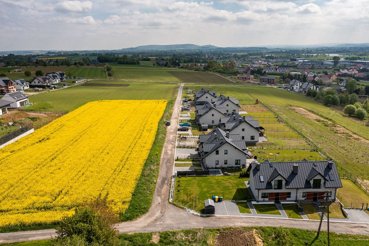 Dom 5 pokojowe na Sprzedaż