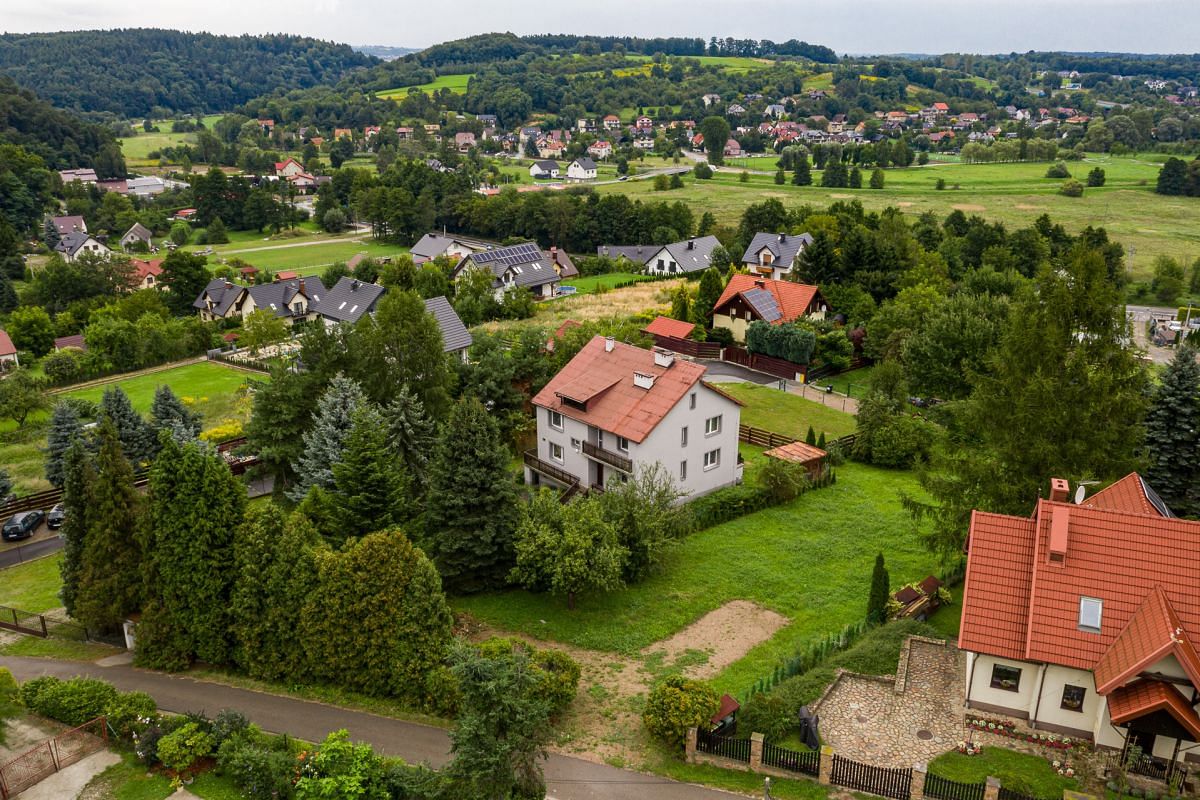 Dom 6 pokojowe na Sprzedaż