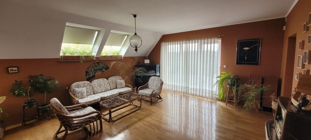 Lokal użytkowy  pokojowe na Sprzedaż