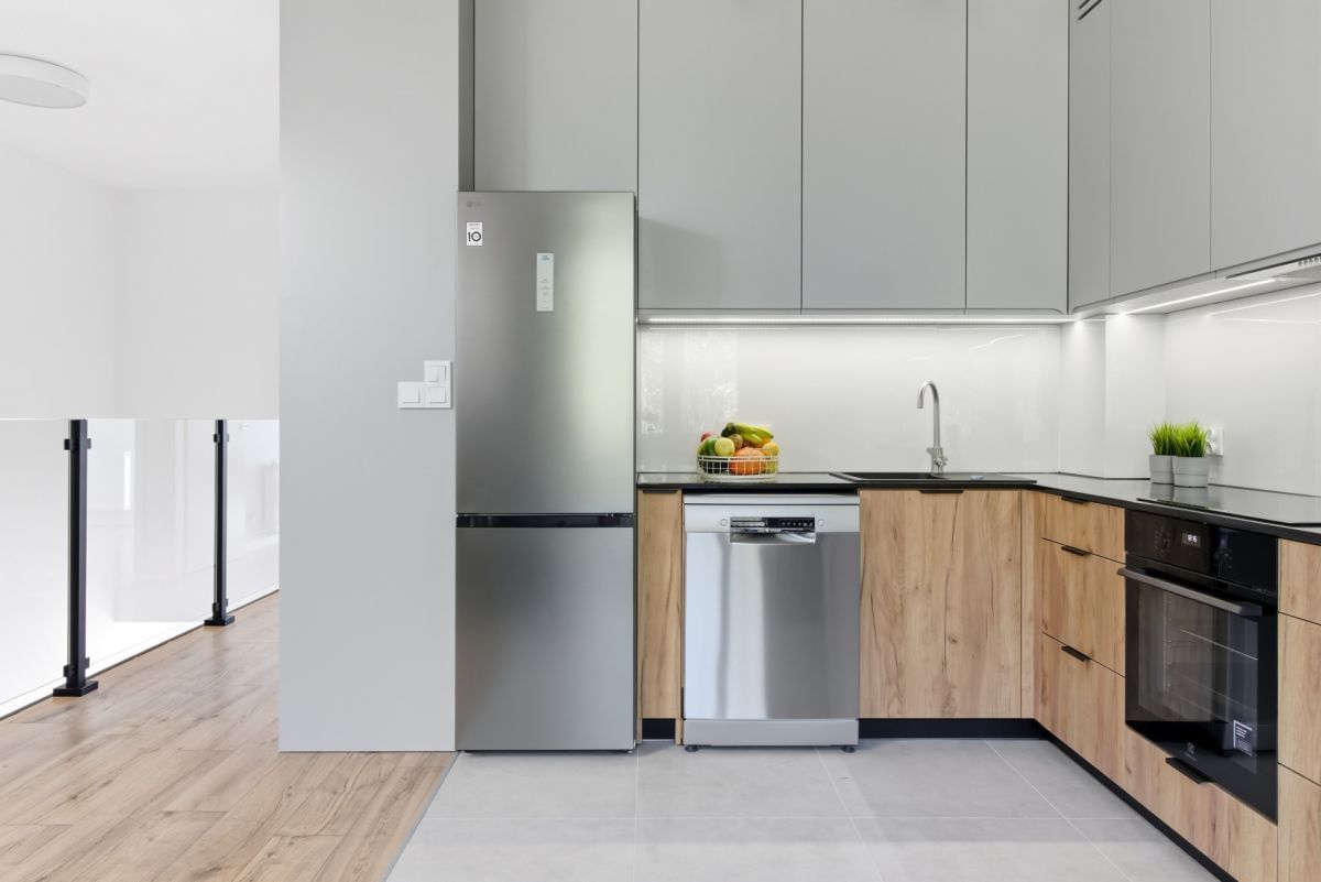 Mieszkanie 4 pokojowe na Wynajem