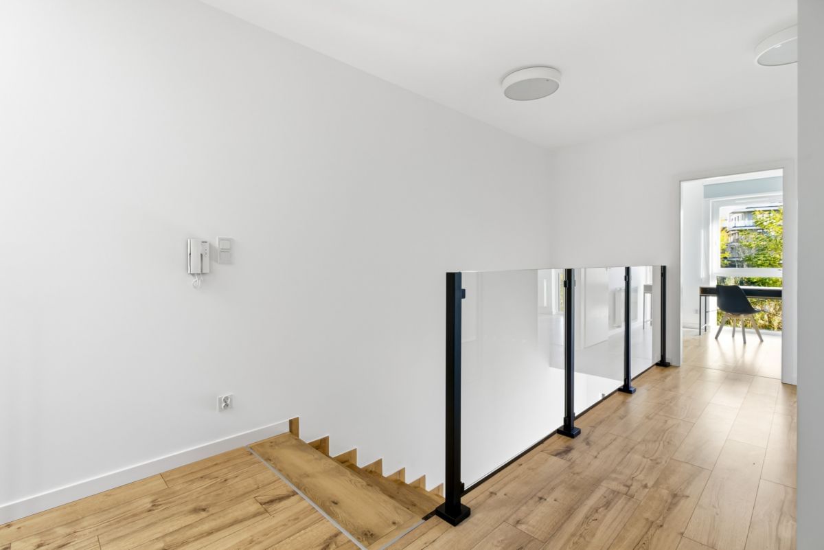 Mieszkanie 4 pokojowe na Wynajem