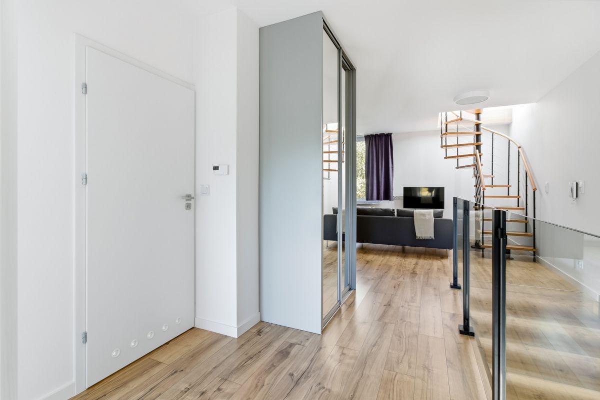 Mieszkanie 4 pokojowe na Wynajem