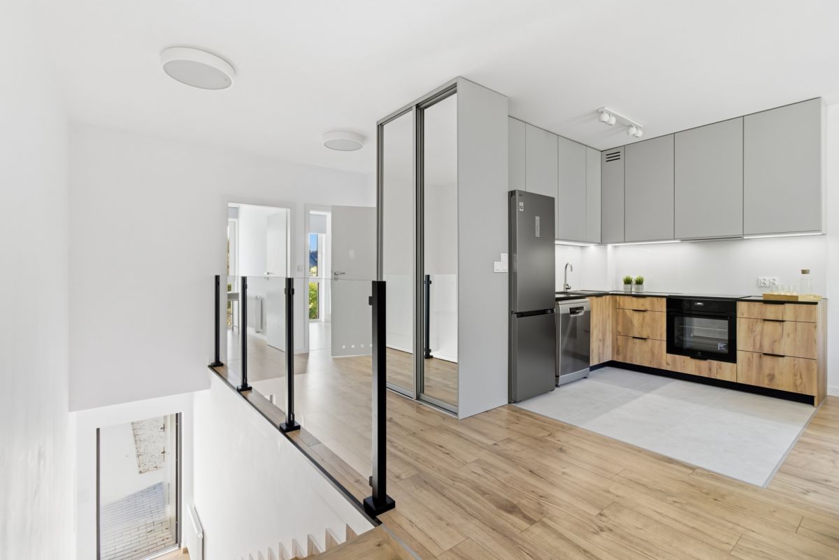 Mieszkanie 4 pokojowe na Wynajem