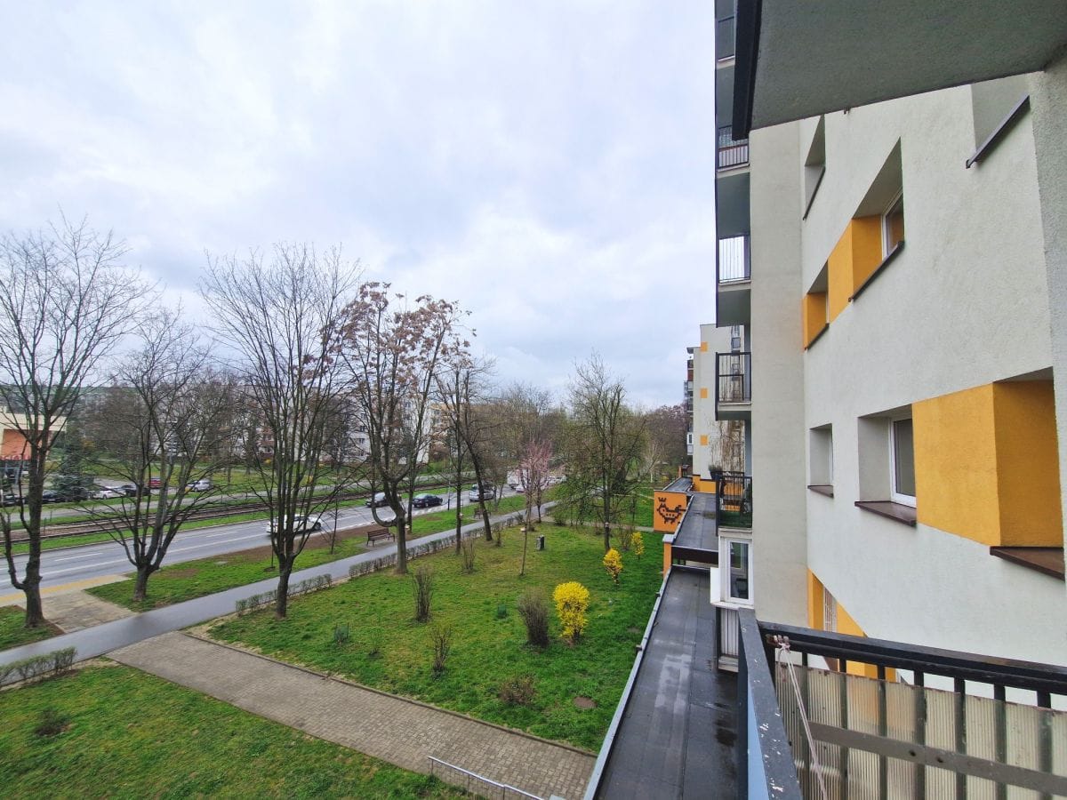 Mieszkanie 3 pokojowe na Sprzedaż