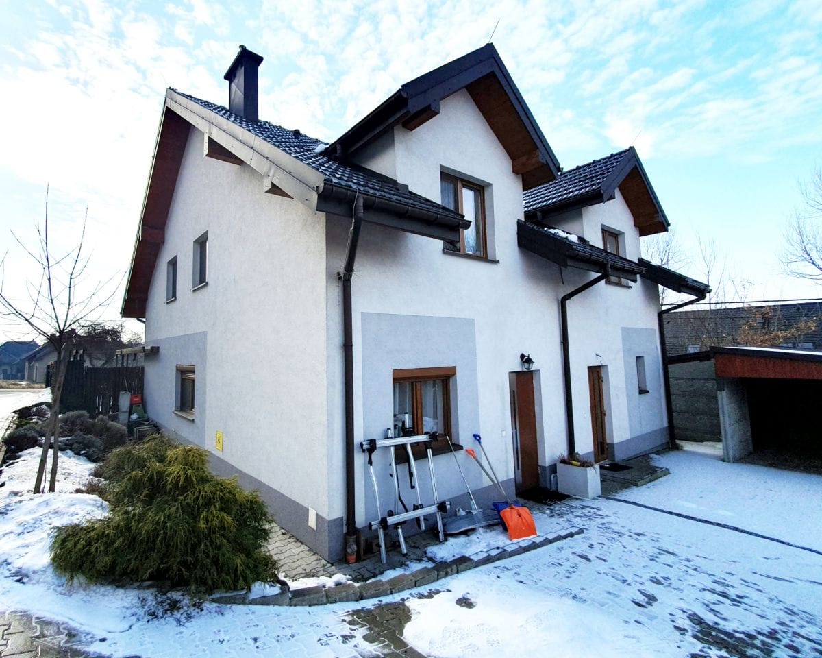 Dom 5 pokojowe na Sprzedaż