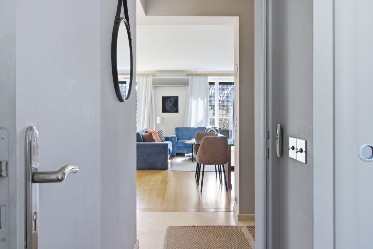 Mieszkanie 4 pokojowe na Sprzedaż