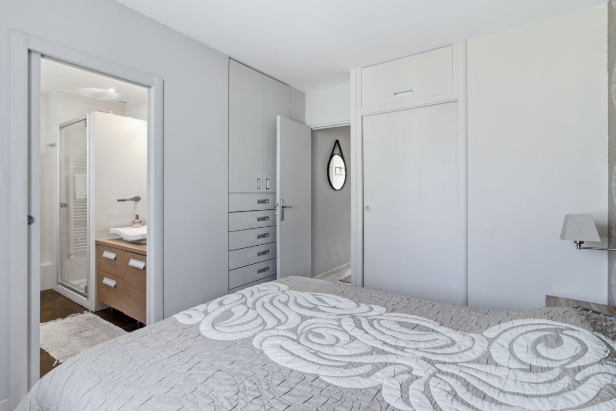 Mieszkanie 4 pokojowe na Sprzedaż