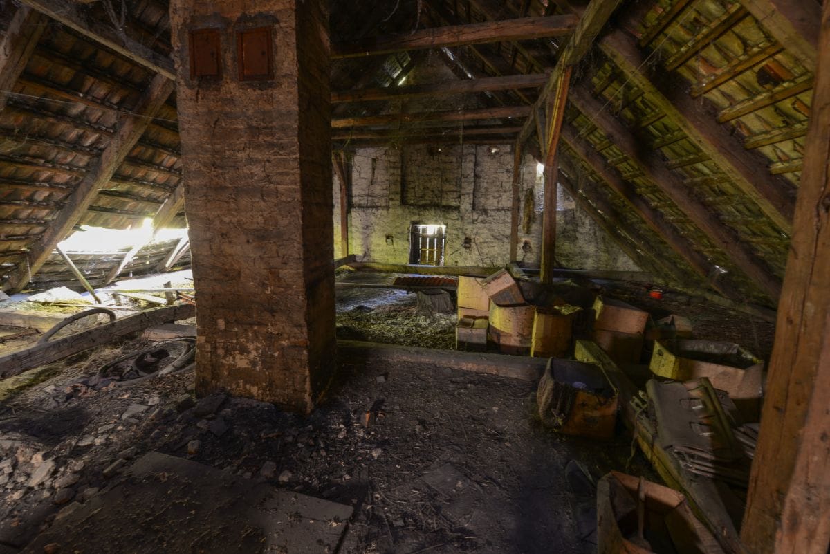 Dom 8 pokojowe na Sprzedaż