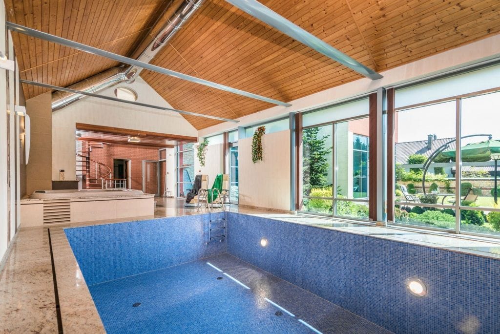 Dom 6 pokojowe na Sprzedaż