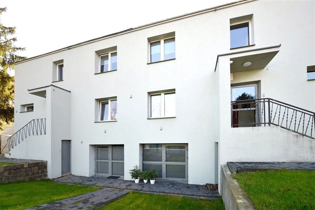 Lokal użytkowy  pokojowe na Sprzedaż