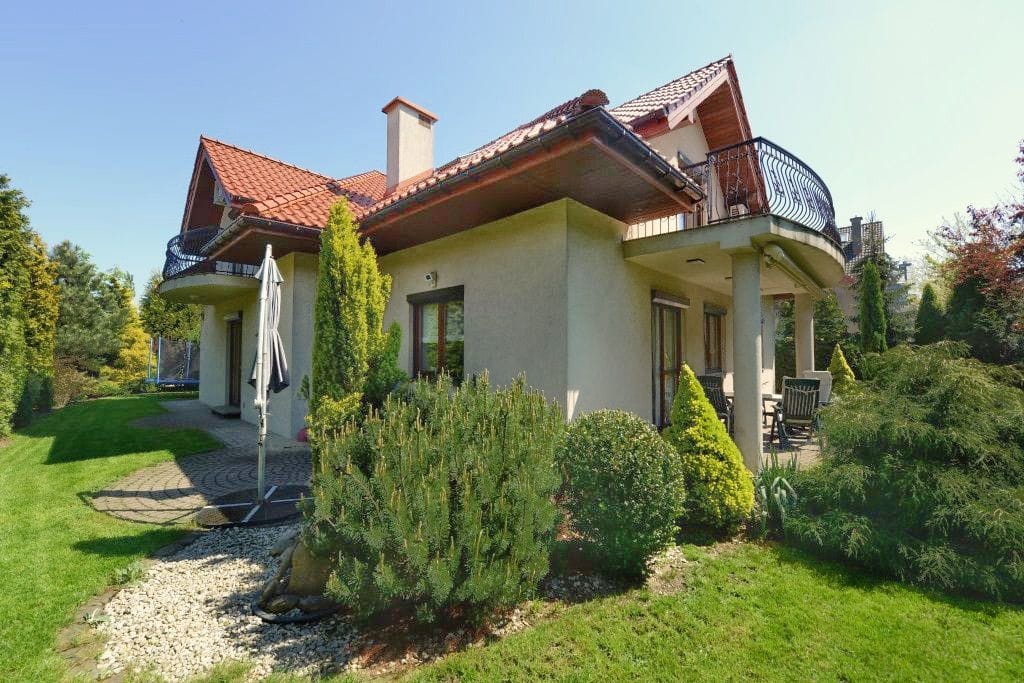 Dom 5 pokojowe na Sprzedaż