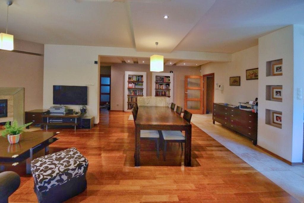 Dom 5 pokojowe na Sprzedaż