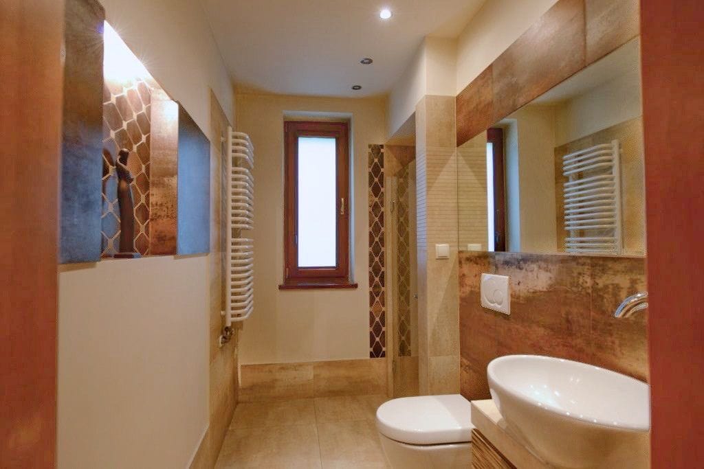 Dom 5 pokojowe na Sprzedaż