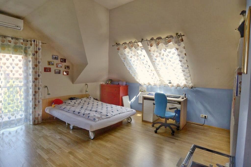 Dom 5 pokojowe na Sprzedaż