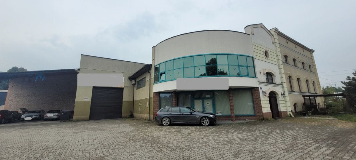 Lokal użytkowy  pokojowe na Sprzedaż