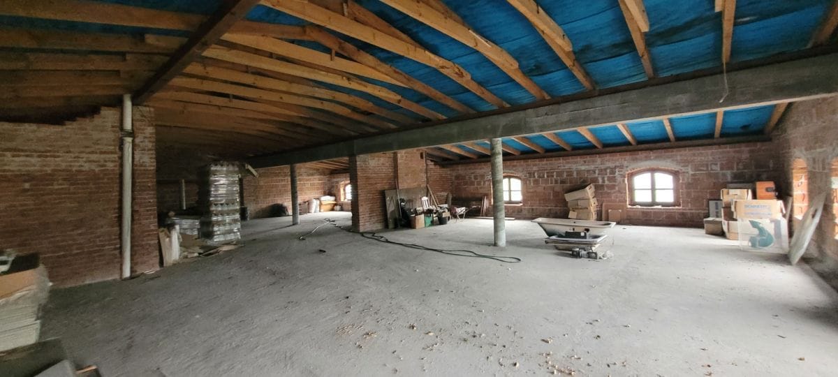 Lokal użytkowy  pokojowe na Sprzedaż