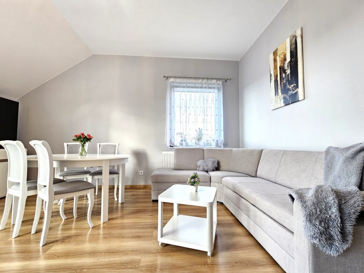 Mieszkanie 3 pokojowe na Sprzedaż