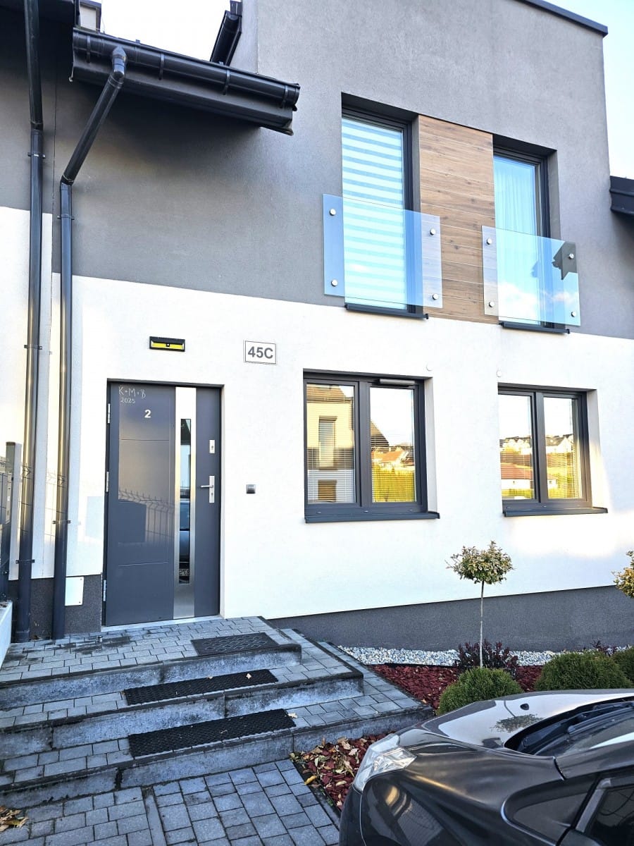 Mieszkanie 3 pokojowe na Sprzedaż