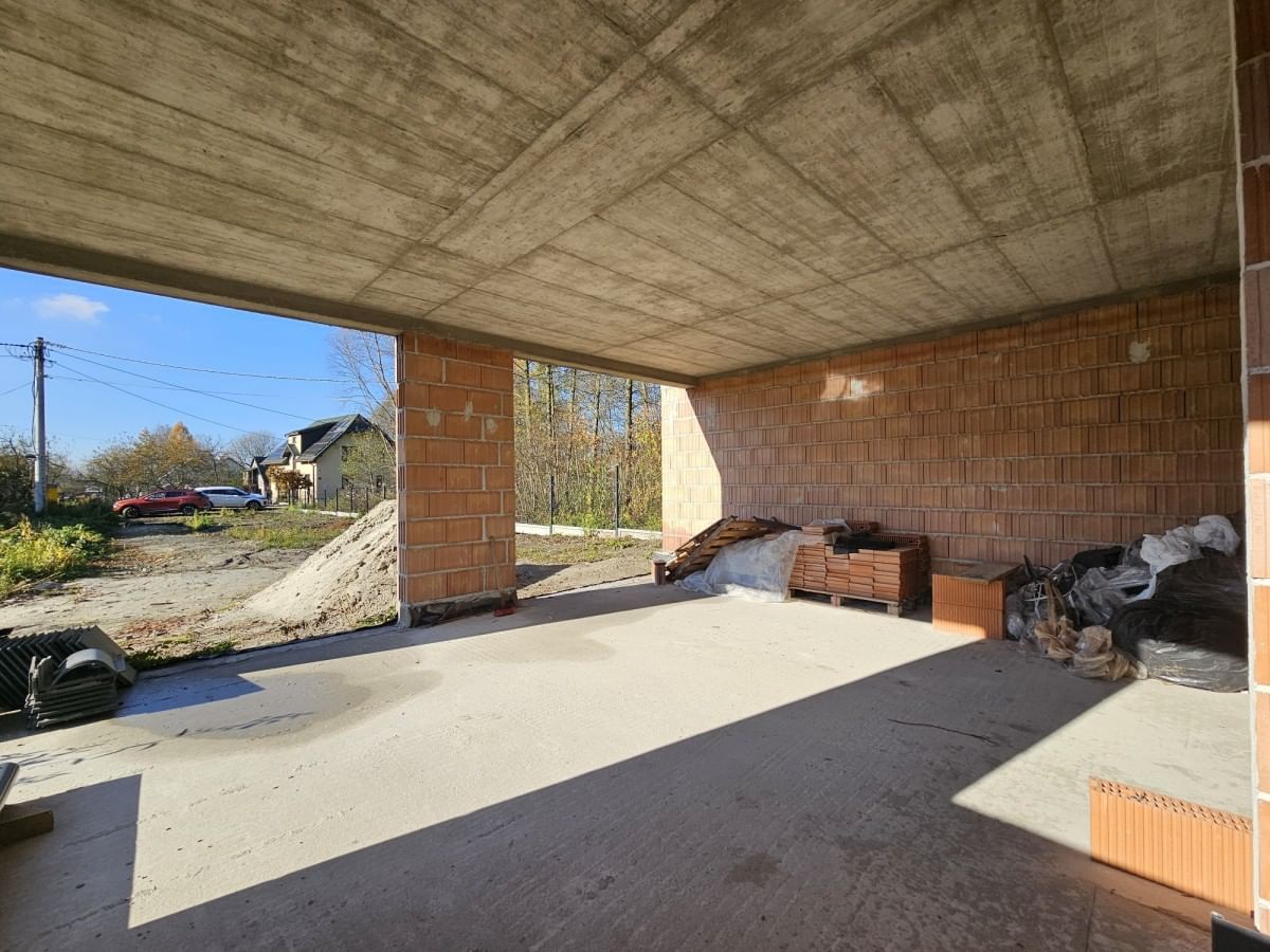 Dom 5 pokojowe na Sprzedaż