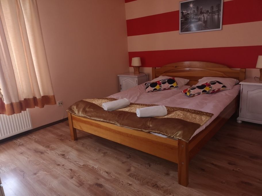 Dom 30 pokojowe na Sprzedaż