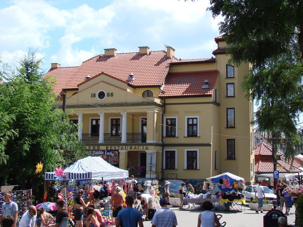 Lokal użytkowy  pokojowe na Sprzedaż