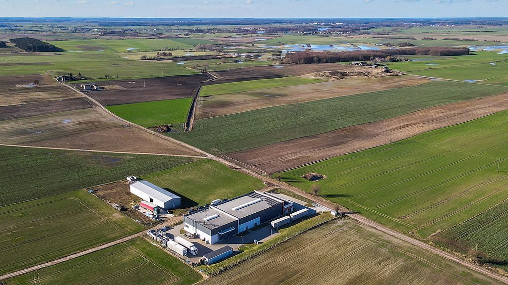 Lokal użytkowy  pokojowe na Sprzedaż