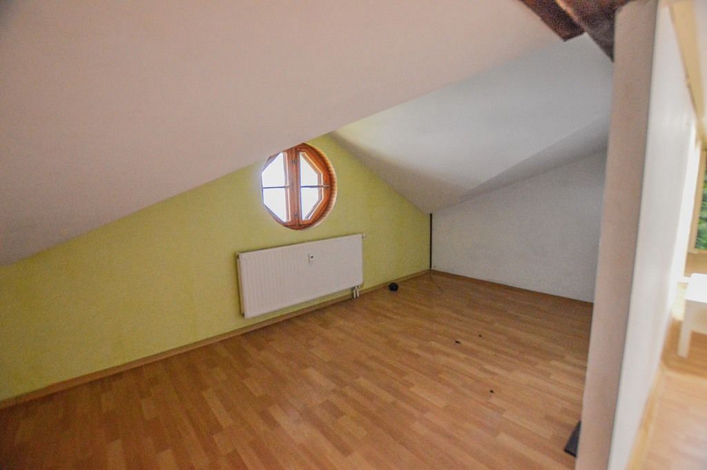 Mieszkanie 4 pokojowe na Sprzedaż