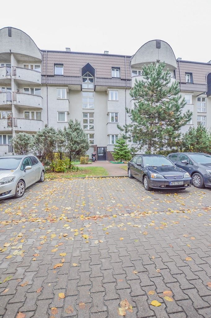 Mieszkanie 4 pokojowe na Sprzedaż