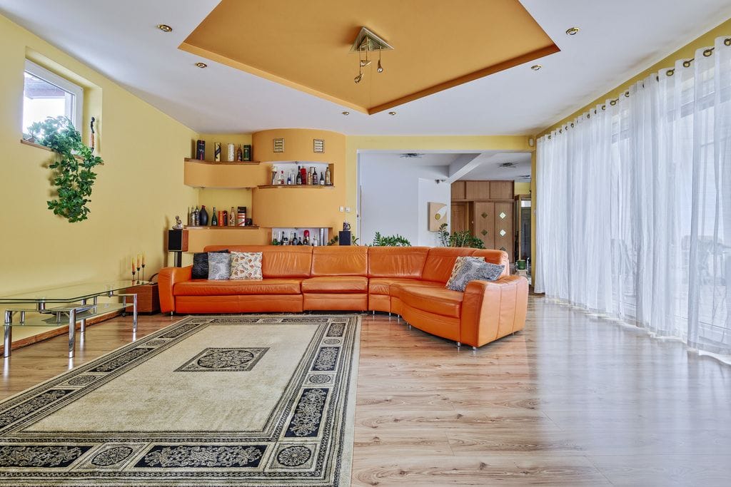 Dom 5 pokojowe na Sprzedaż