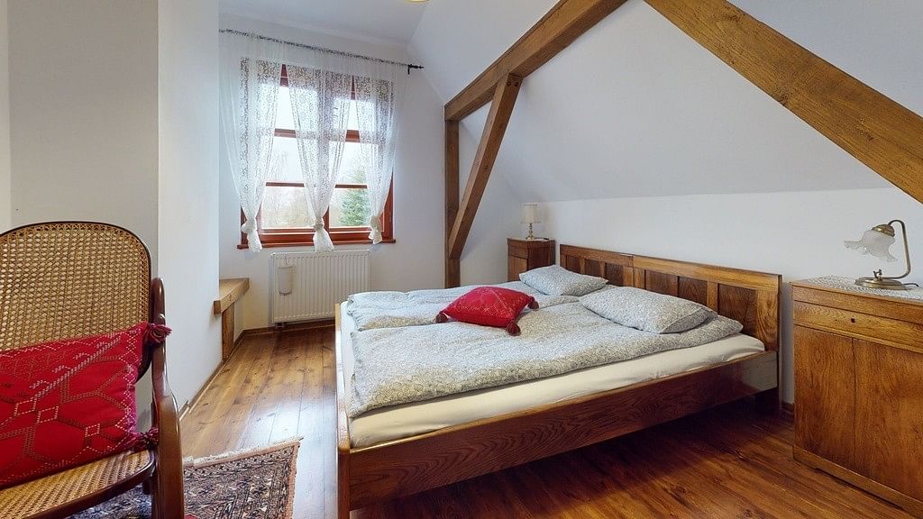 Dom 7 pokojowe na Sprzedaż