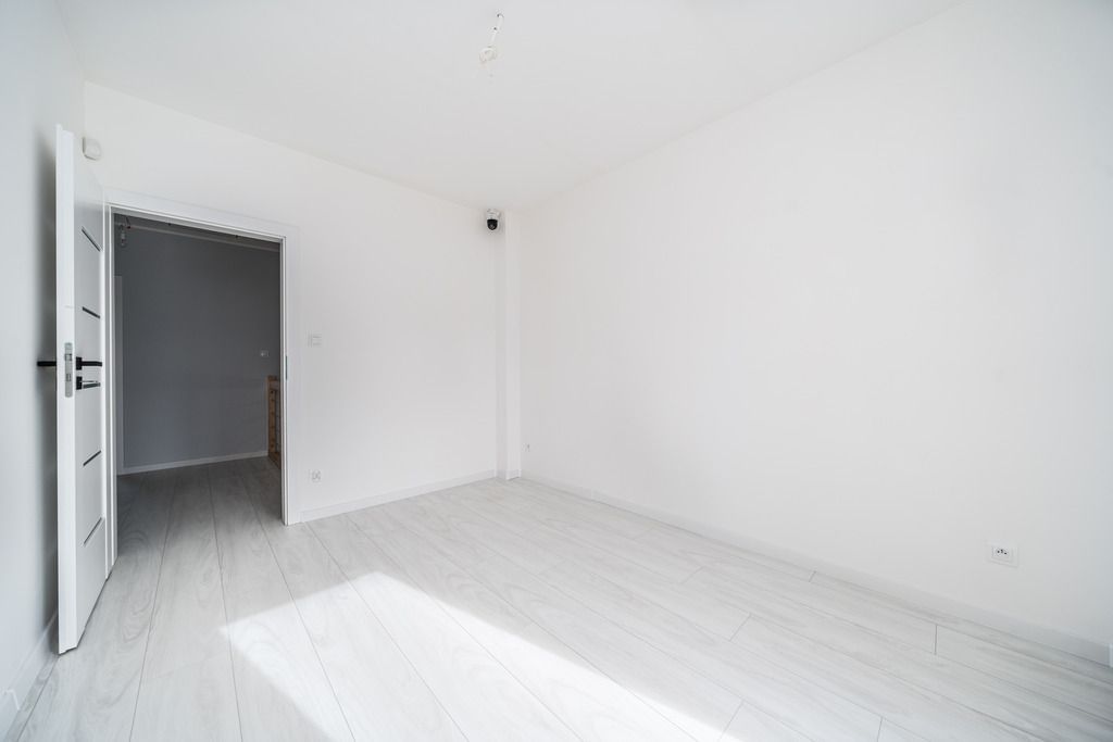 Dom 5 pokojowe na Sprzedaż