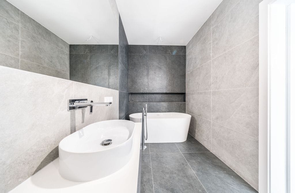 Dom 5 pokojowe na Sprzedaż