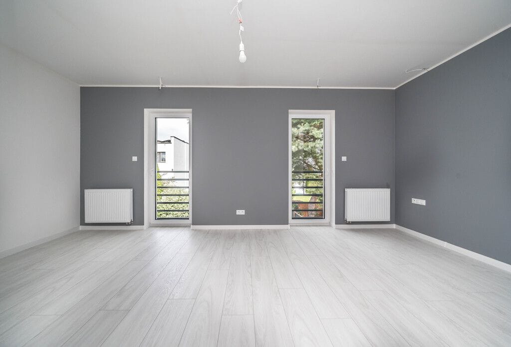 Dom 5 pokojowe na Sprzedaż