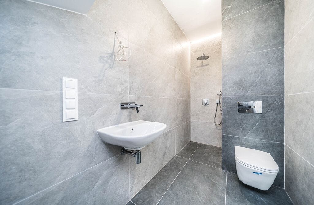 Dom 5 pokojowe na Sprzedaż