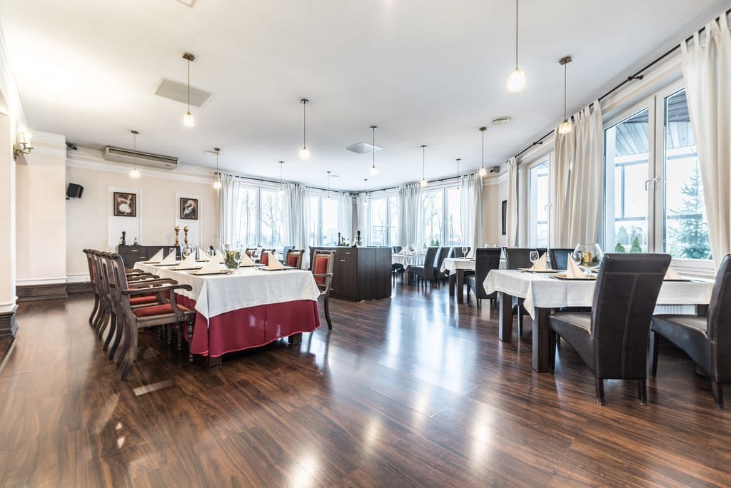 Lokal użytkowy  pokojowe na Sprzedaż