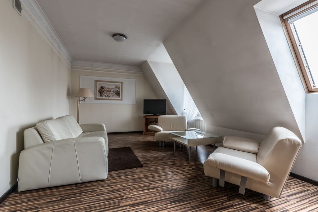 Lokal użytkowy  pokojowe na Sprzedaż