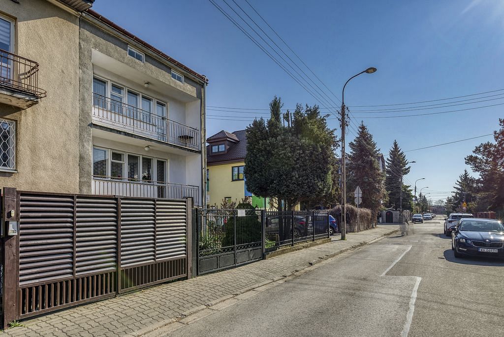 Dom 4 pokojowe na Sprzedaż