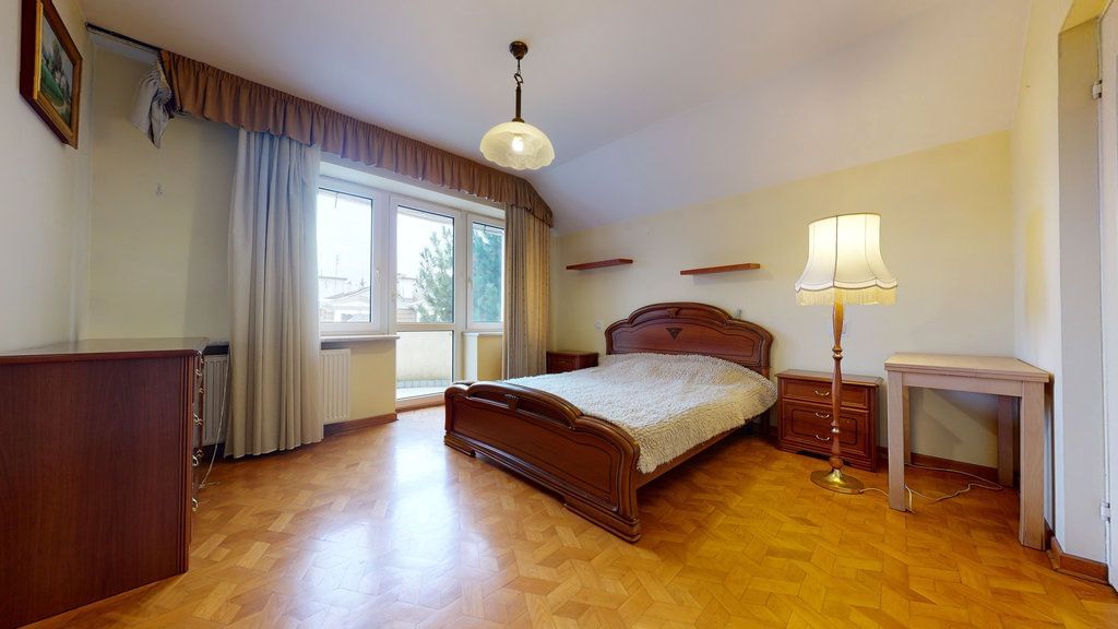 Dom 5 pokojowe na Sprzedaż