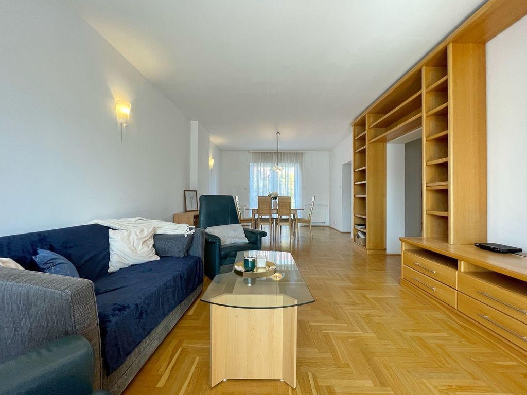 Dom 4 pokojowe na Sprzedaż