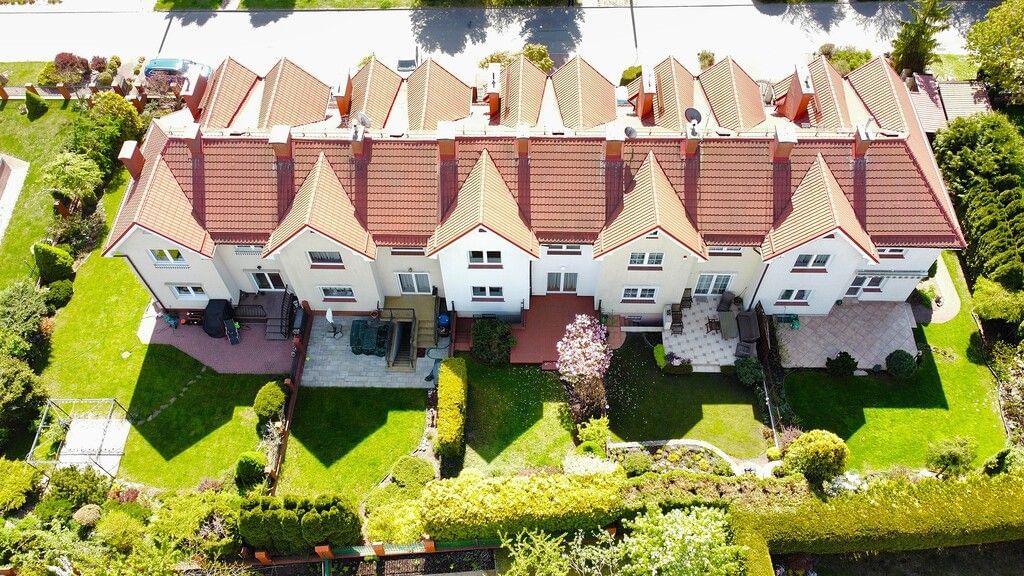 Dom 4 pokojowe na Sprzedaż