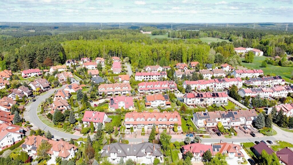 Dom 4 pokojowe na Sprzedaż