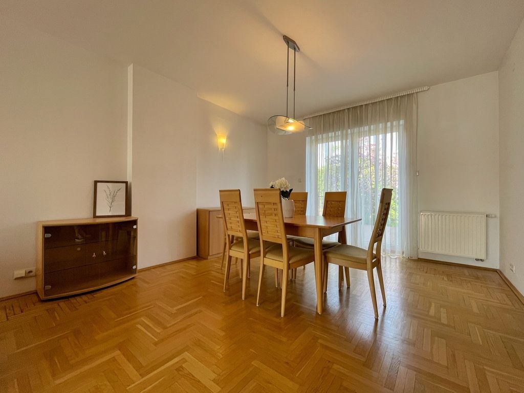 Dom 4 pokojowe na Sprzedaż