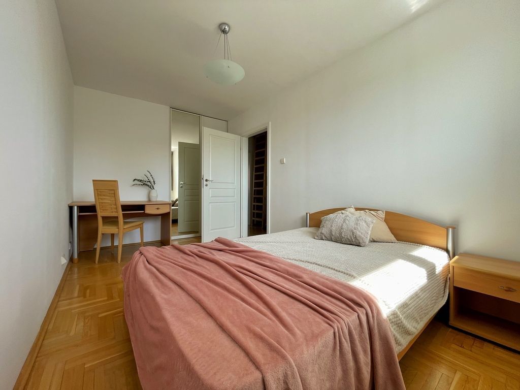 Dom 4 pokojowe na Sprzedaż