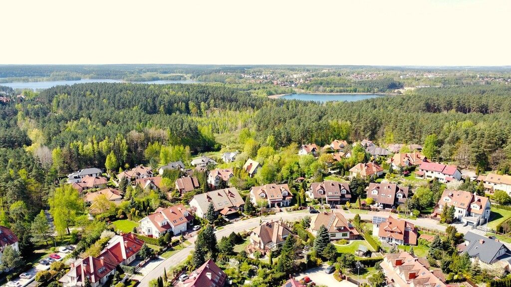 Dom 4 pokojowe na Sprzedaż