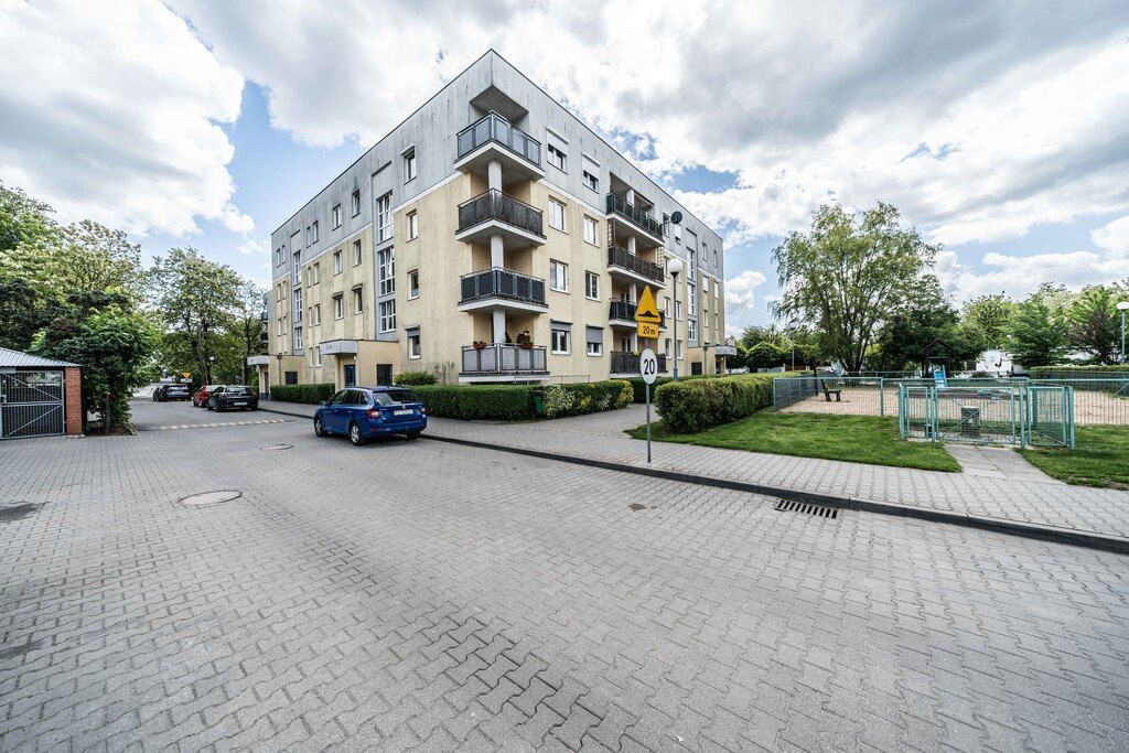 Mieszkanie 3 pokojowe na Sprzedaż