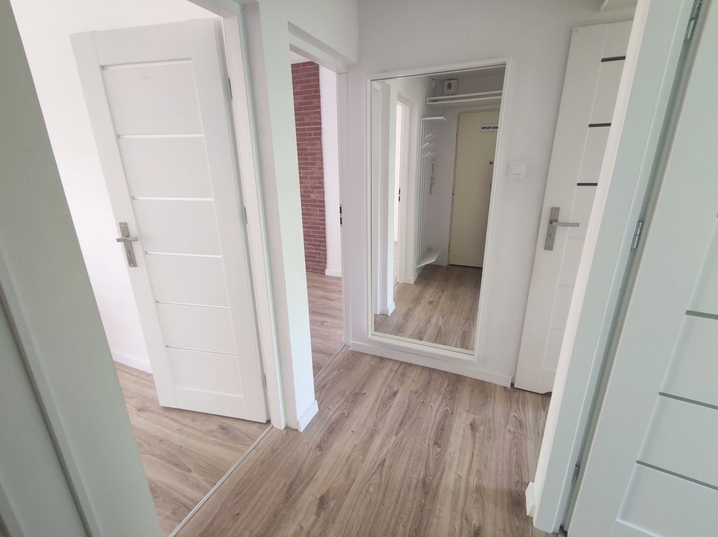 Mieszkanie 3 pokojowe na Sprzedaż